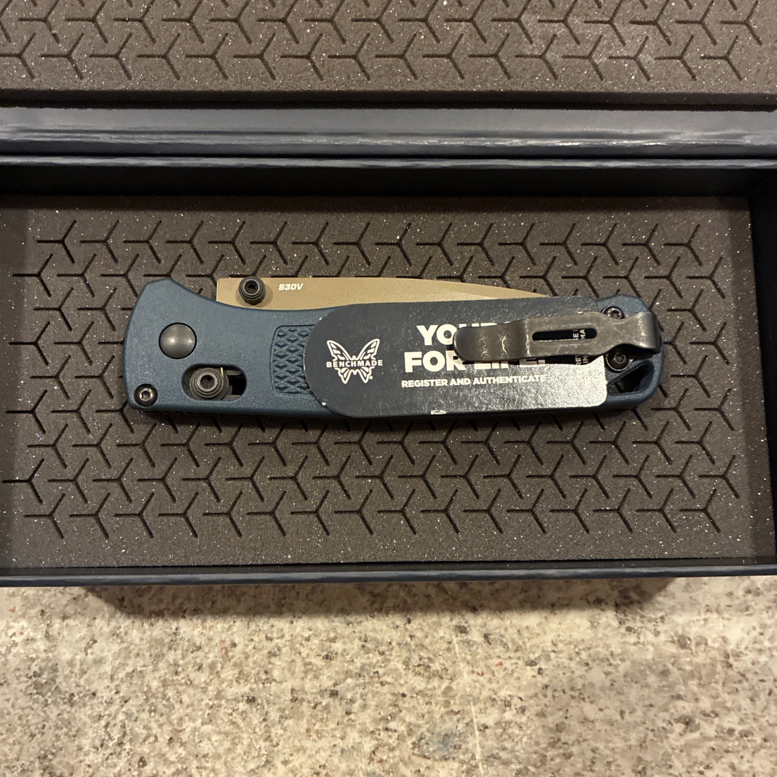Benchmade 535FE-05 Bugout Knife Crater Blue Grivory Handle S30V Folding Knife