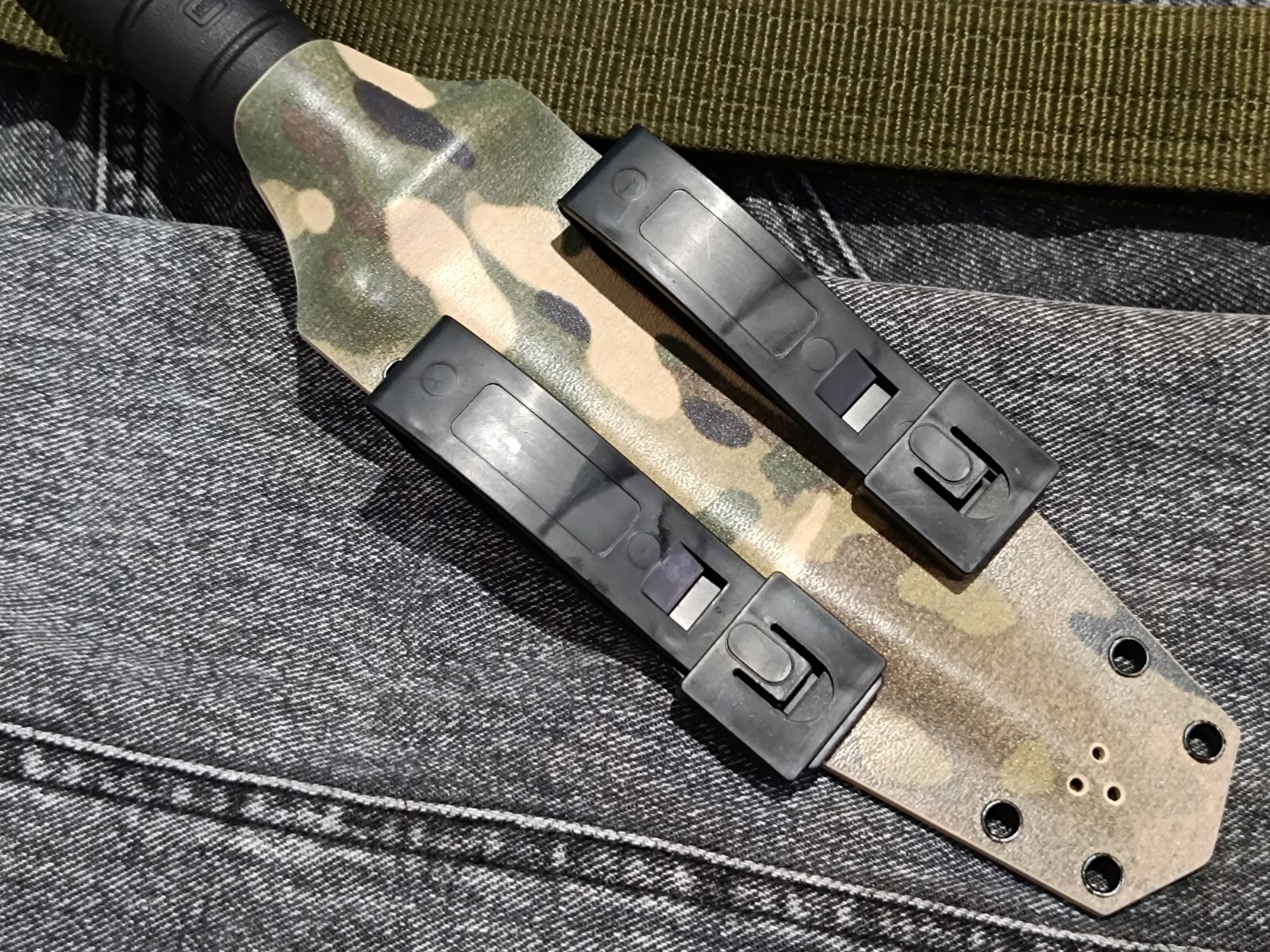 Multicam kydex sheath for Glock 78/81 knife. Only the sheath. Sheath with mount