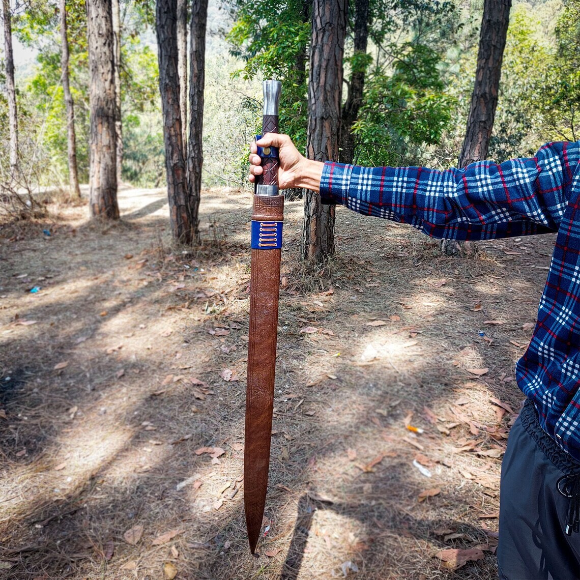 Authentic Sword made with 5160 Carbon Steel & Rosewood handle | Leather Sheath