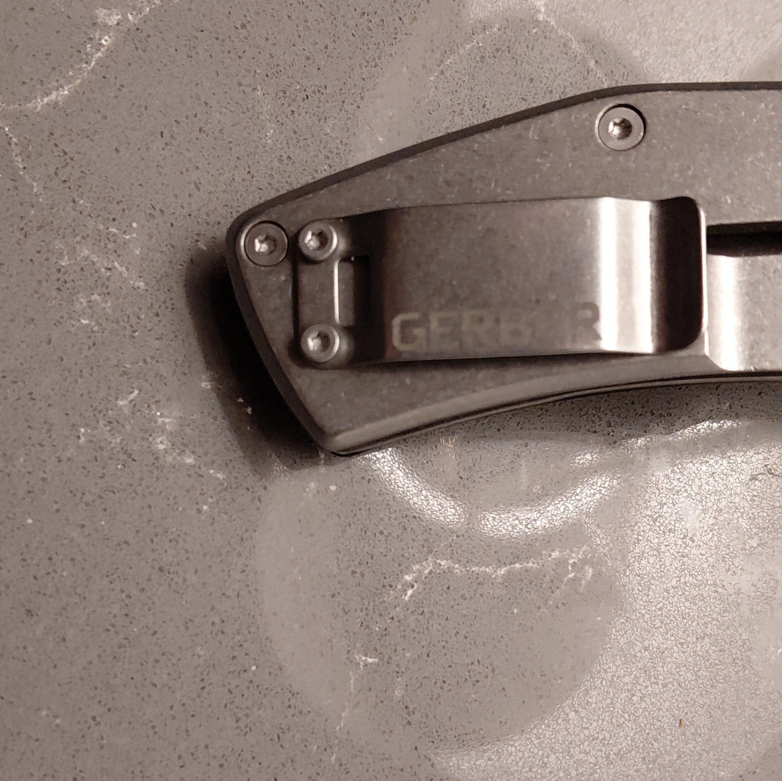 Gerber Flatiron Folding Pocketknife 2.76-4in Cleaver Plain Edge Frame Lock