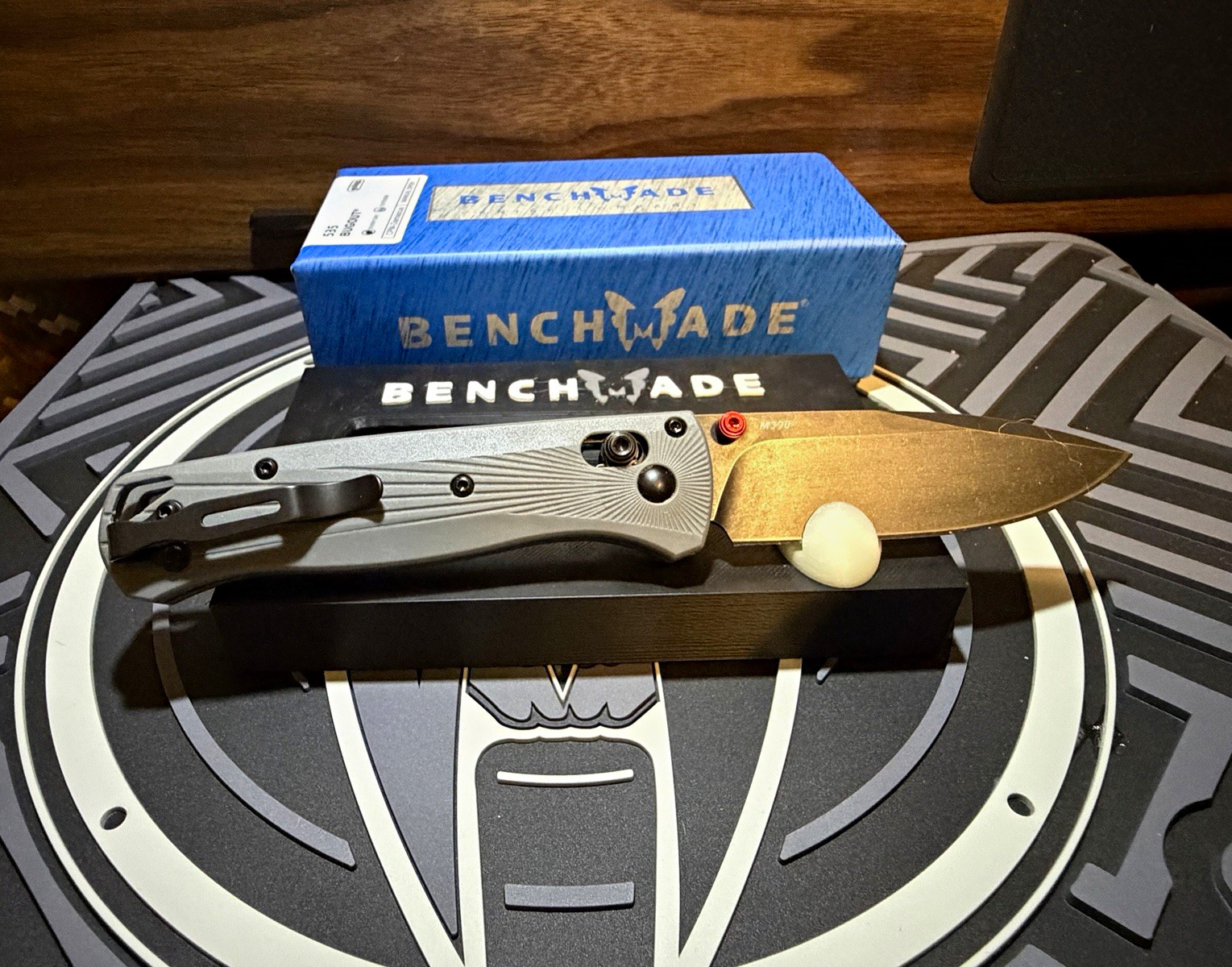 Benchmade Bugout 535 Gray Aluminum Pocketknife Damascus Drop Point Plain Axis