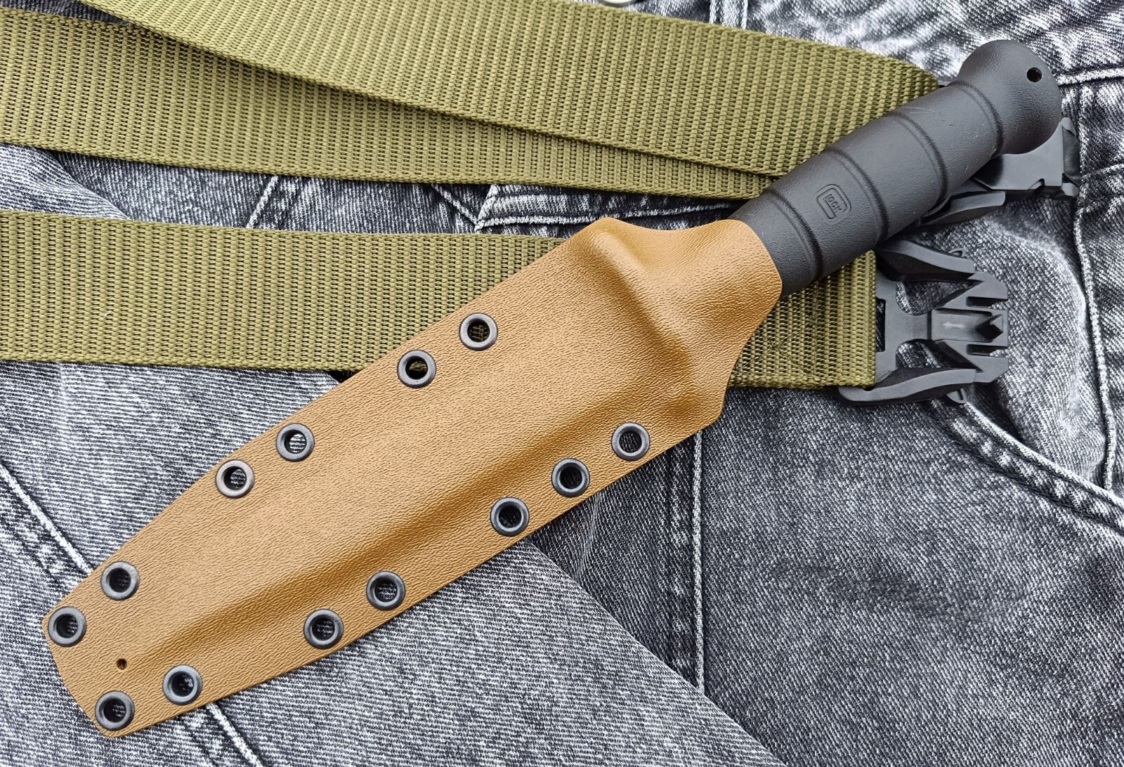 Coyote kydex sheath for Glock 78/81 knife. Only the sheath.