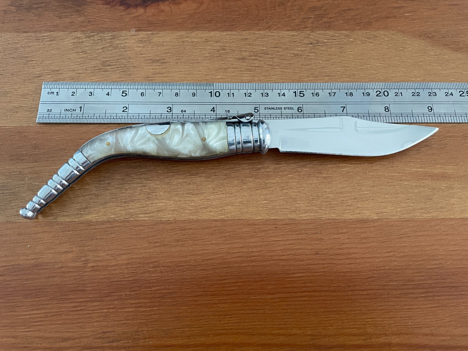 3.75″ Navaja Sevillana Bandolera Nacre Imitation Handle from Spain – US Seller