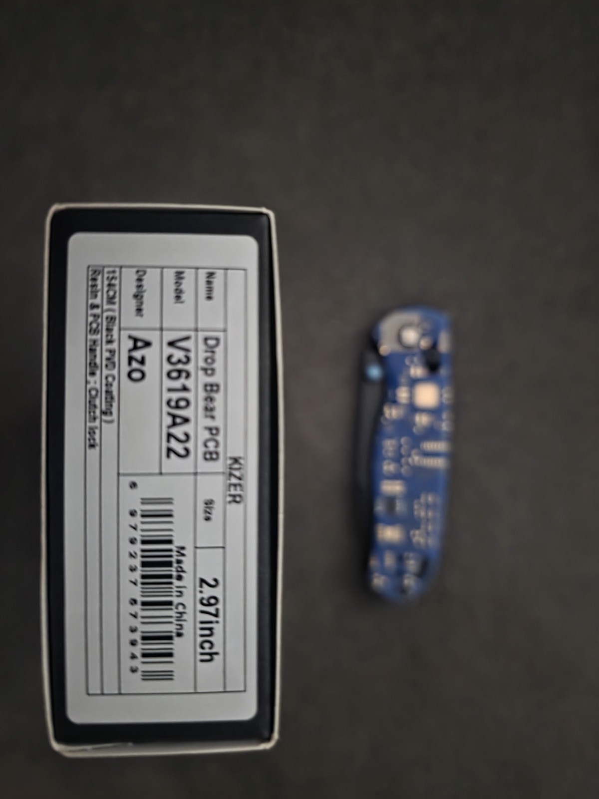 Kizer Drop Bear PCB Pocketknife Blue Handle 154CM Black Drop Point