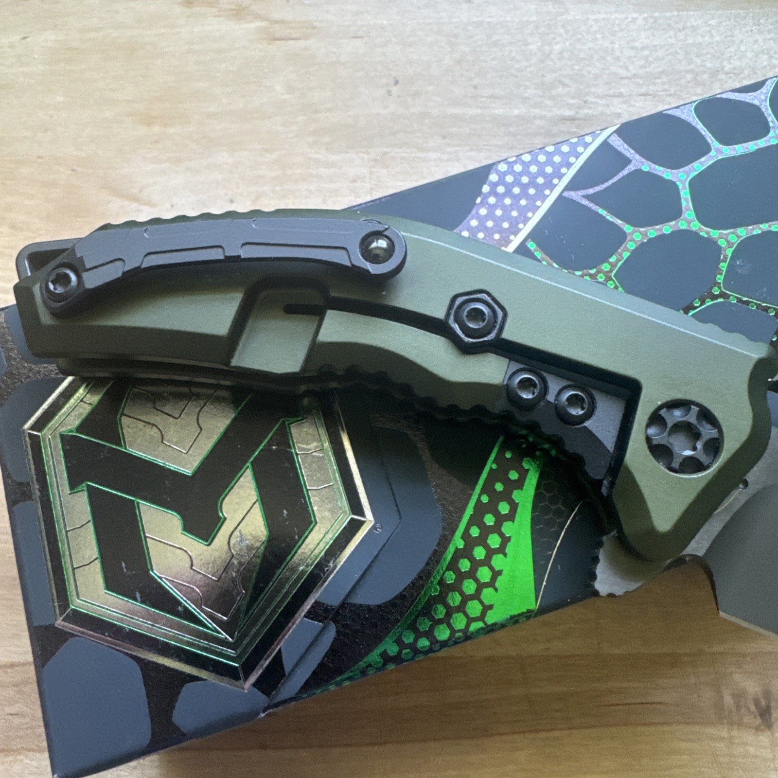 Heretic Knives Medusa Tanto DLC Magnacut Steel OD Green Framelock Made in USA