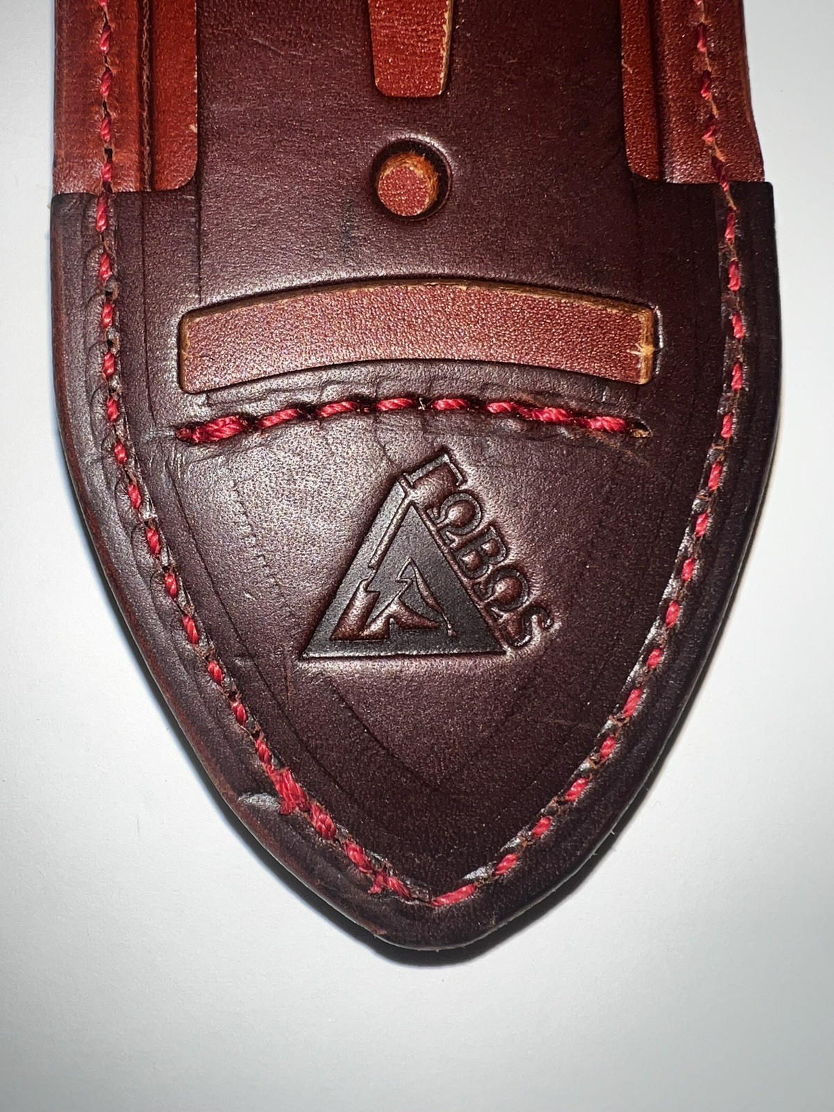 FOBOS knives EDC 5.5″ leather sheath minty condition treated leather