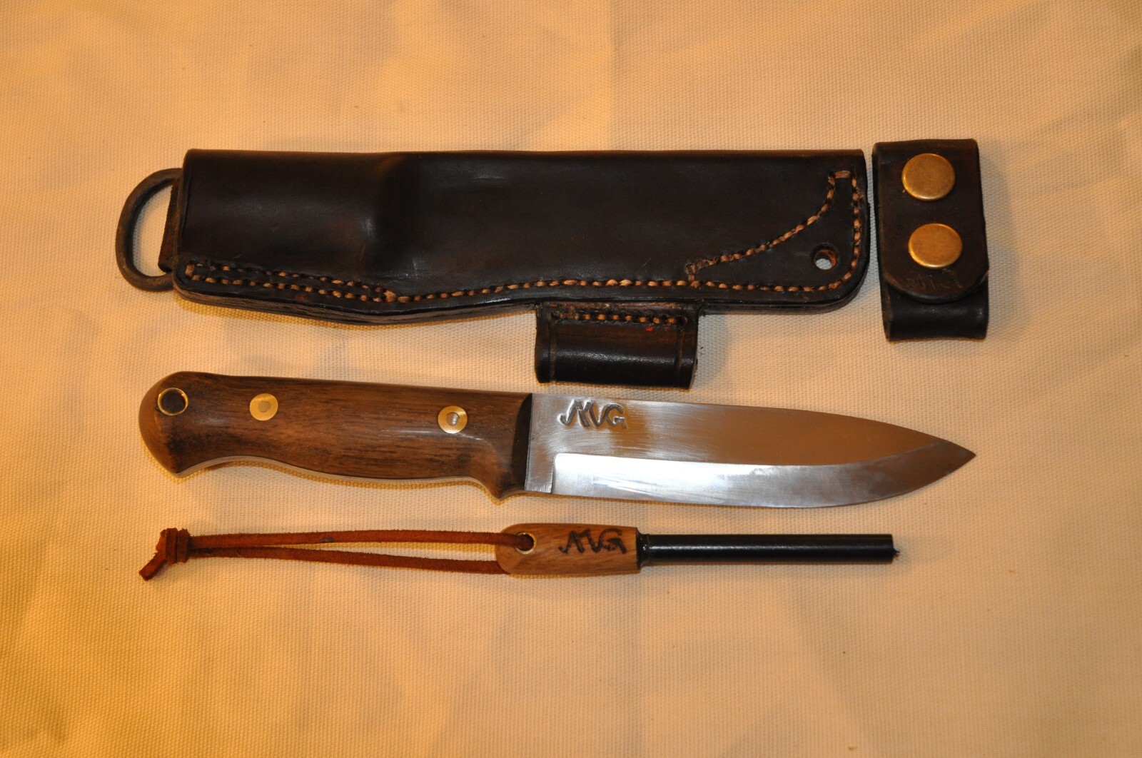 STRIKING MG Custom Knives MDL «Maximum» | Persimmon Handle | Leather Sheath USA