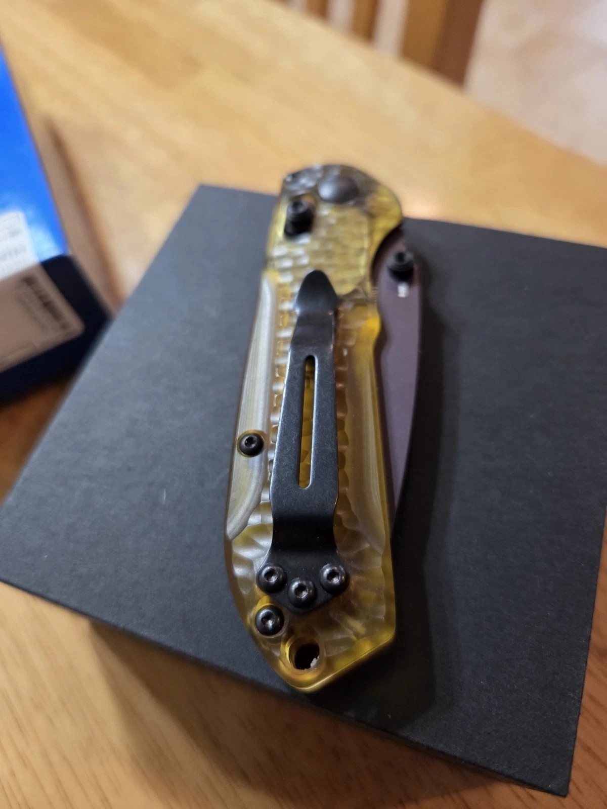 Benchmade 565PL-2501 Amber Folding Pocket Knife Manual EDC Tool