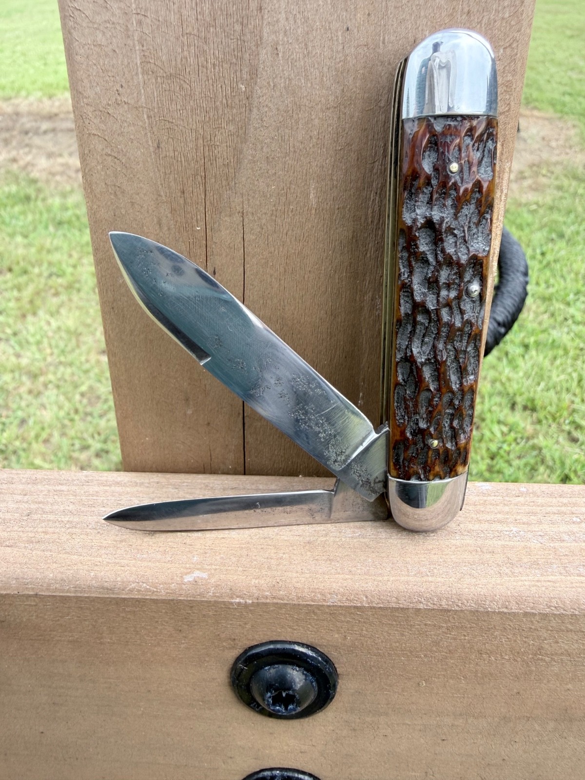 Camillus Cutlery Co Camillus N.Y. Two Bladed Spear Point Long Pull