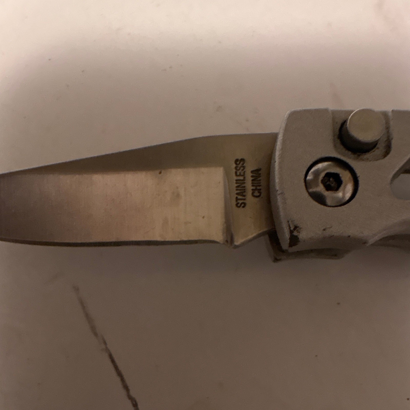 Stainless Steel Pocketknife Under 2.75in Drop Point Plain Edge Clip, Frame Lock