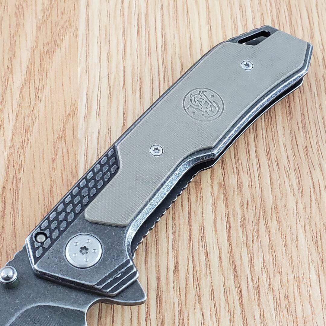 Smith & Wesson Framelock Folding Knife 3¾» Stainless Blade Stainless/G10 Handle