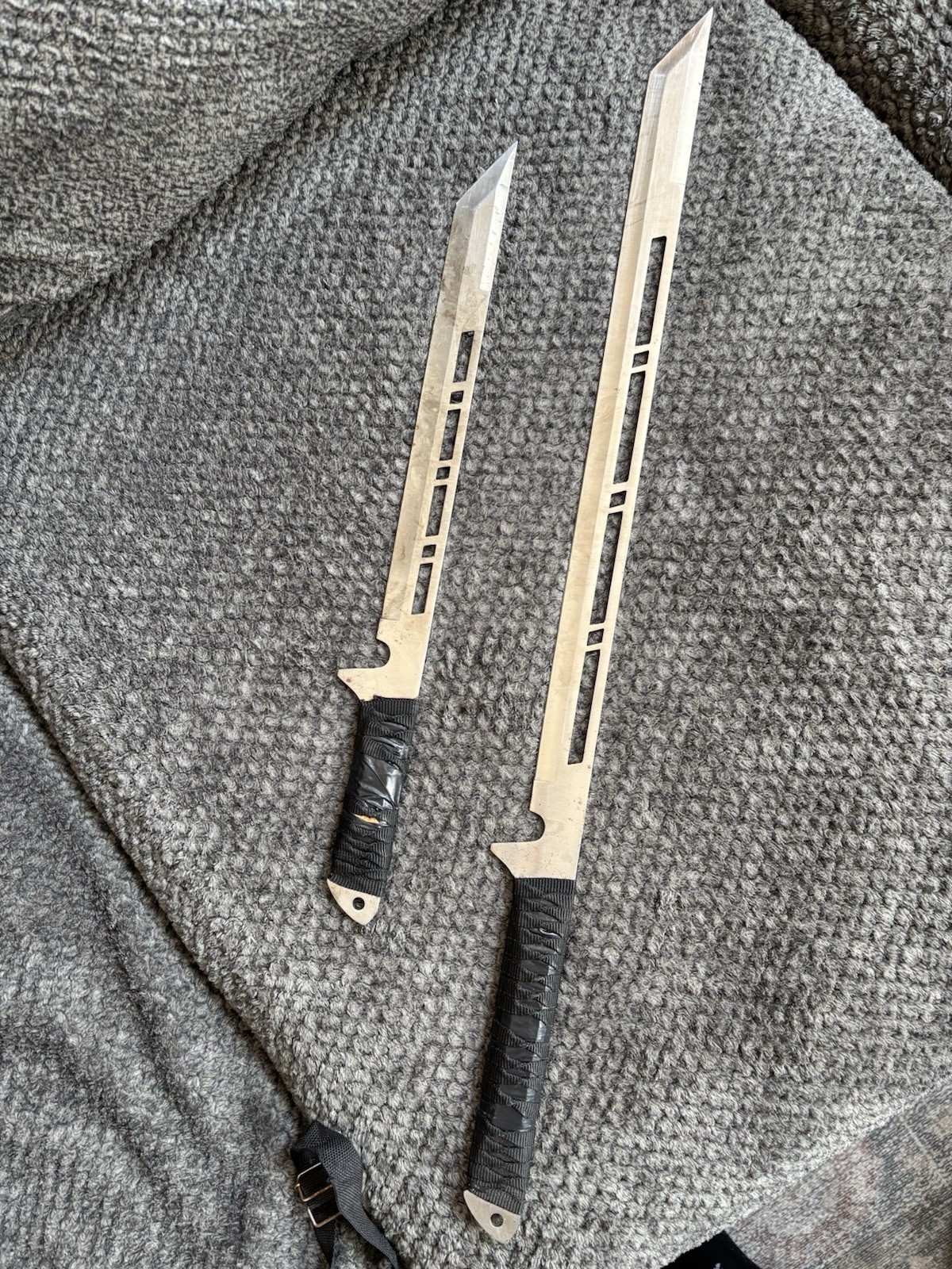 27.5 & 18 Inch Knives Stainless Steel Blade Ninja Double Handed