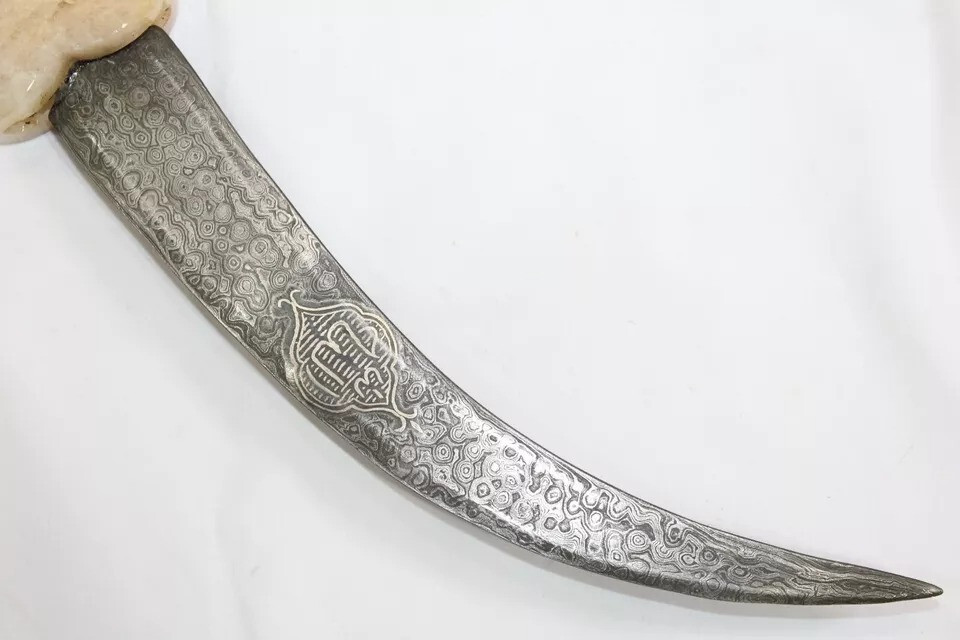 Dagger Knife Damascus Steel Blade Pink Jade Stone Handle Silver Koftgiri D55