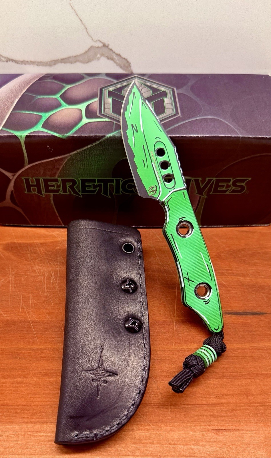 Heretic Kobold Bowie Cel Shade Toxic Green MagnaCut Fixed Blade Sheath BNIB