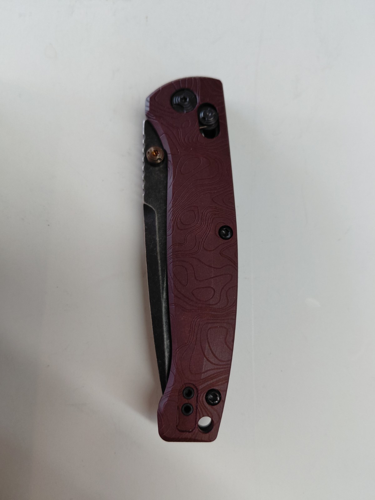 Hogue Knives Mysto Fire 24452 NOS Display Model MagnaCut Redstone Richlite