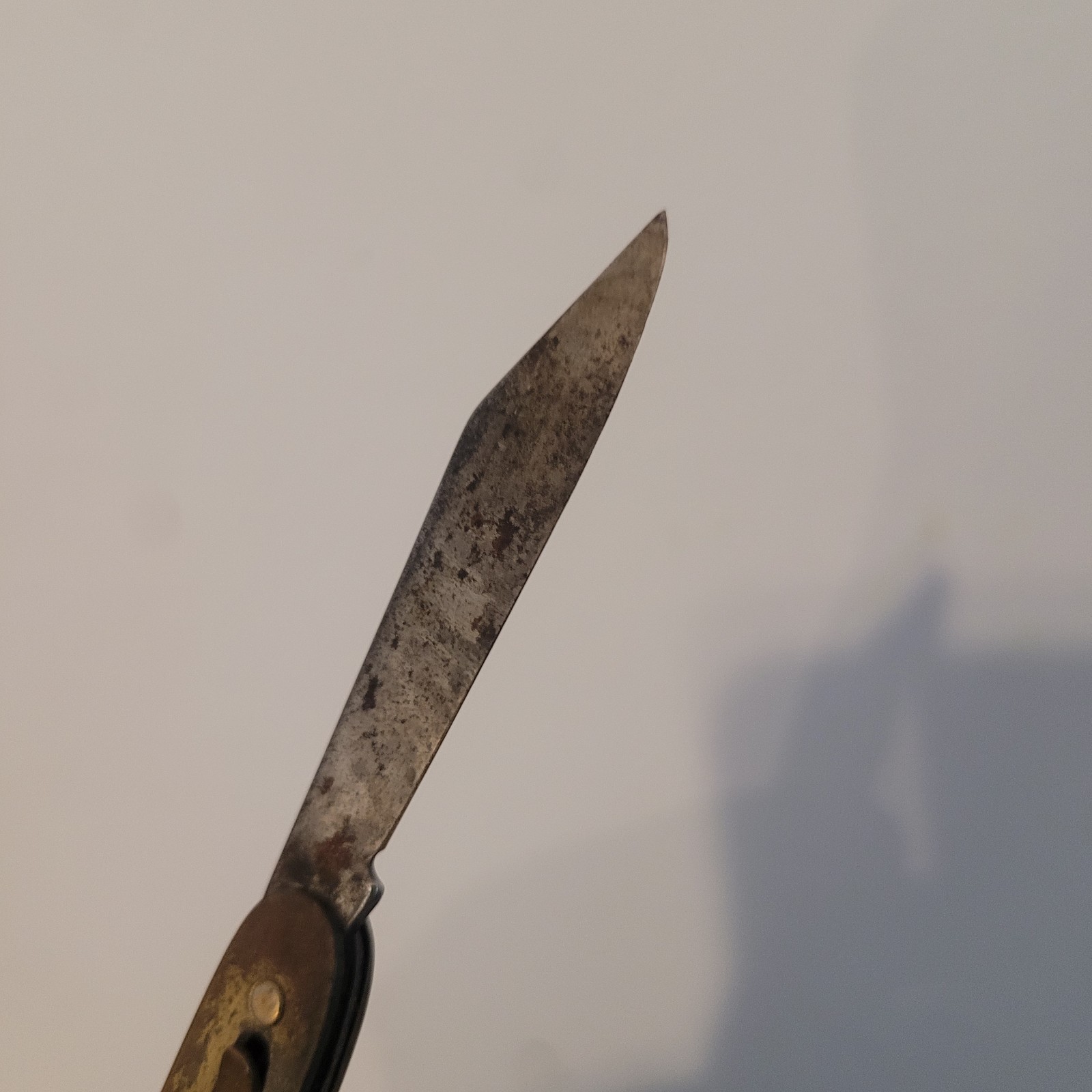 Vintage Thin Pocket Knife Made In USA Single Blade Money Clip On Back