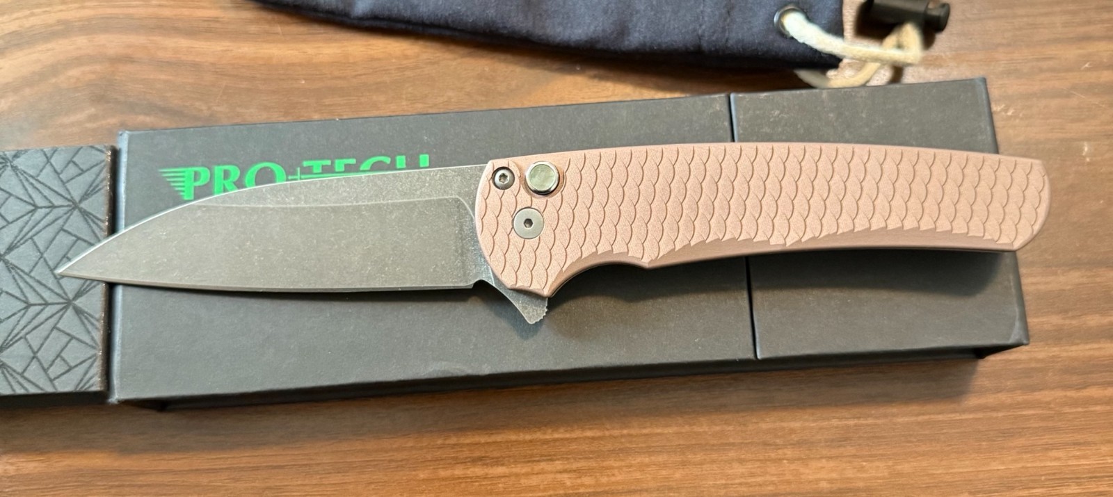 Protech Malibu 5336-LTD-AW-FDE Flat Dark Earth Magnacut