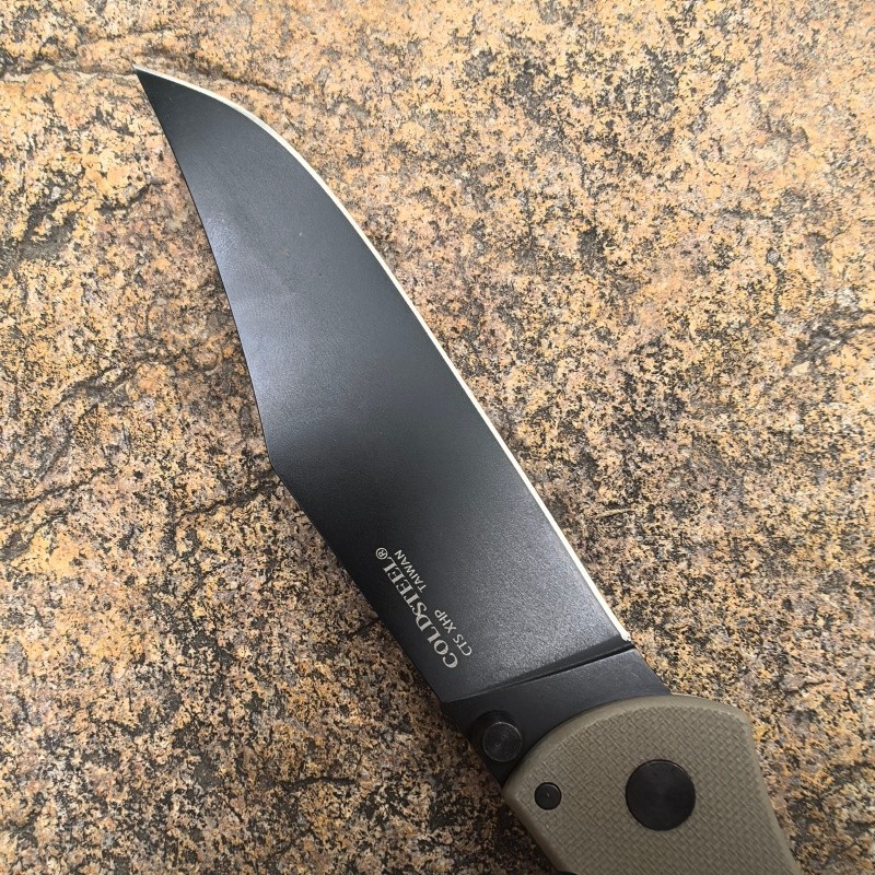 Broken Skull Lock Back CTS XHP Desert G10 Handle Pocket Folding Edc