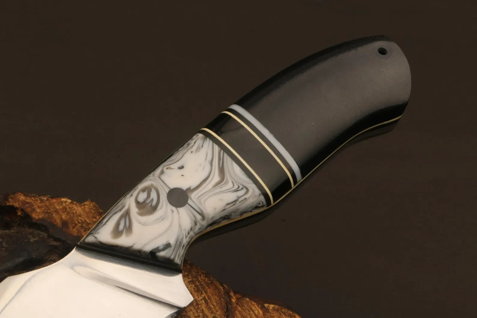 Custom Handmade High Carbon Steel Skinner Knife Gut Hook Leather Sheath Hunting