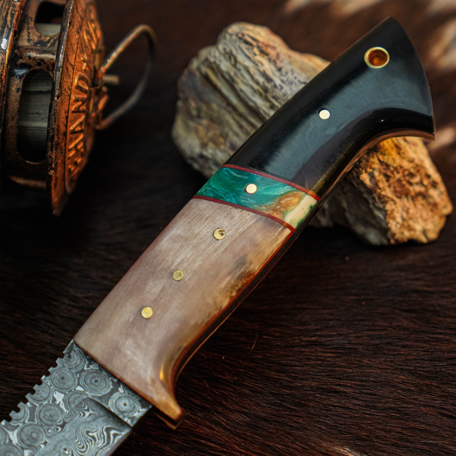 8.7″ Clip Point Knife Damascus Hunting EDC Full Tang Blade Hybrid Handle