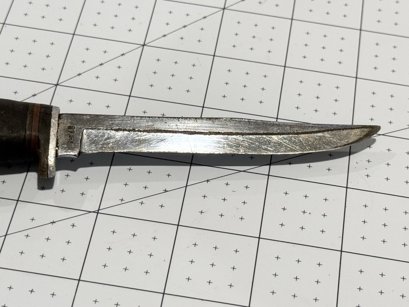 Case XX USA Hunting Knife Full Tang Clip Point Plain Edge 4.1-5in Steel