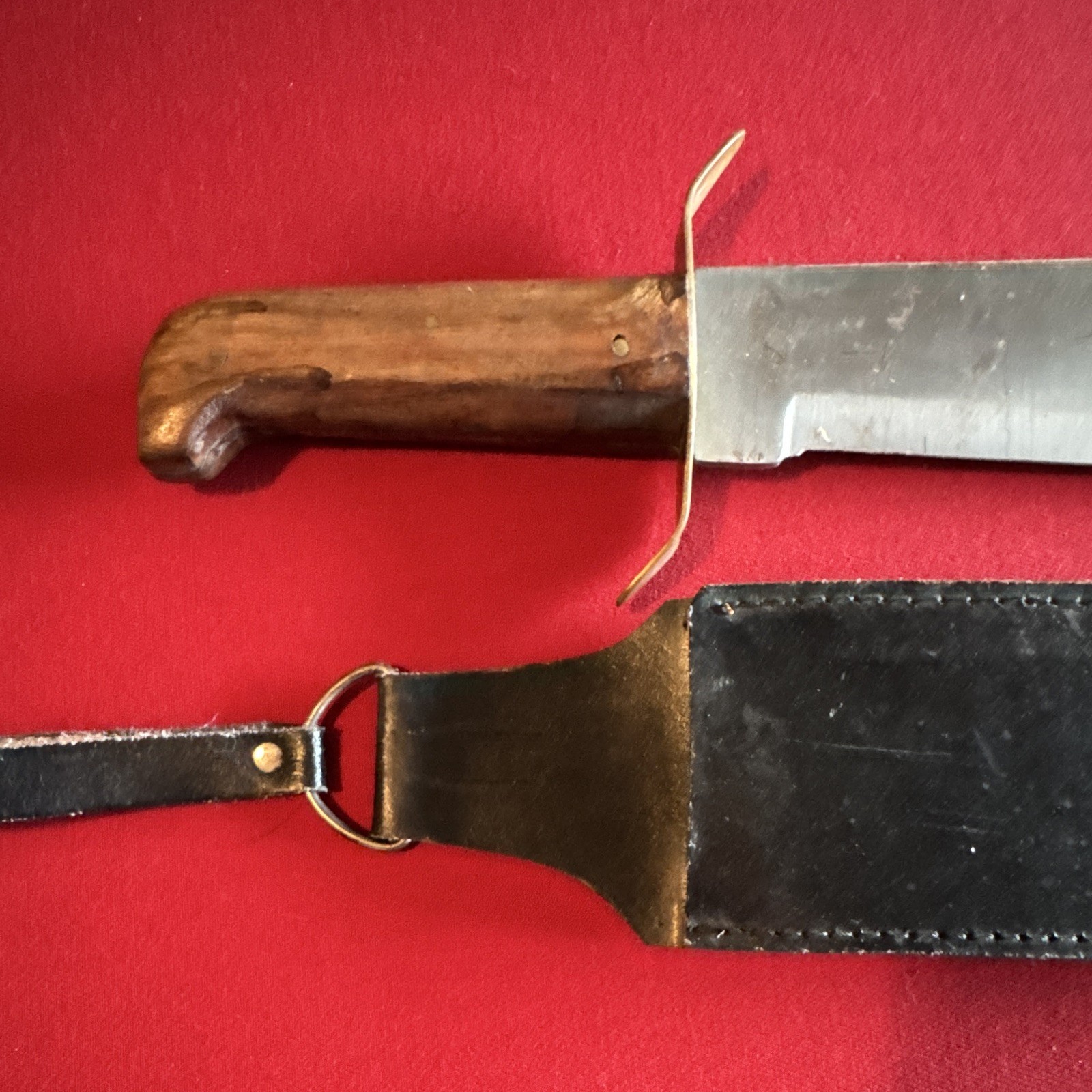 Fixed Blade Hunting Bowie Knife Full Tang Wood Handle Clip Point w/ Sheath