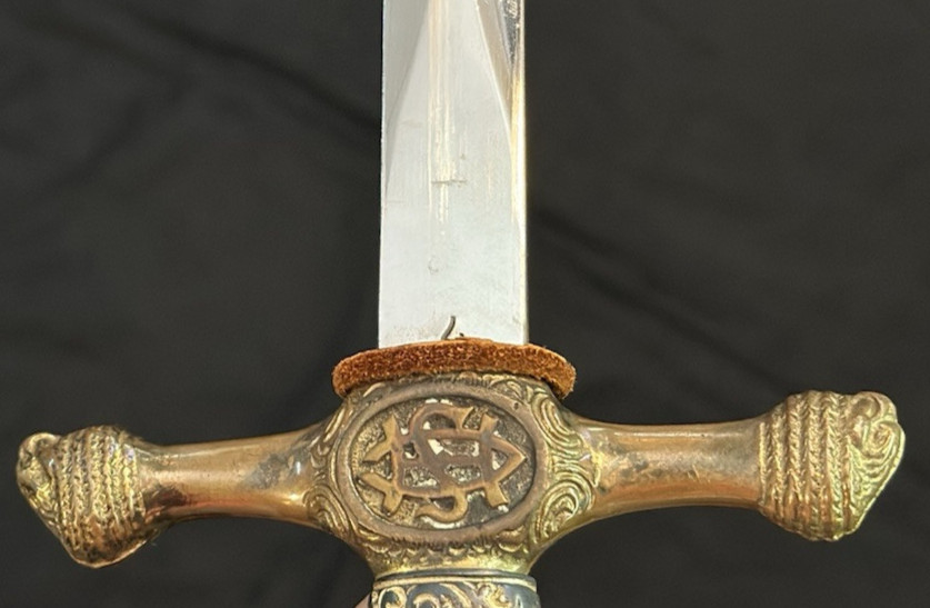 UNITED STATES MILITARY CADET SWORD WITH SCABBARD & SHEATH