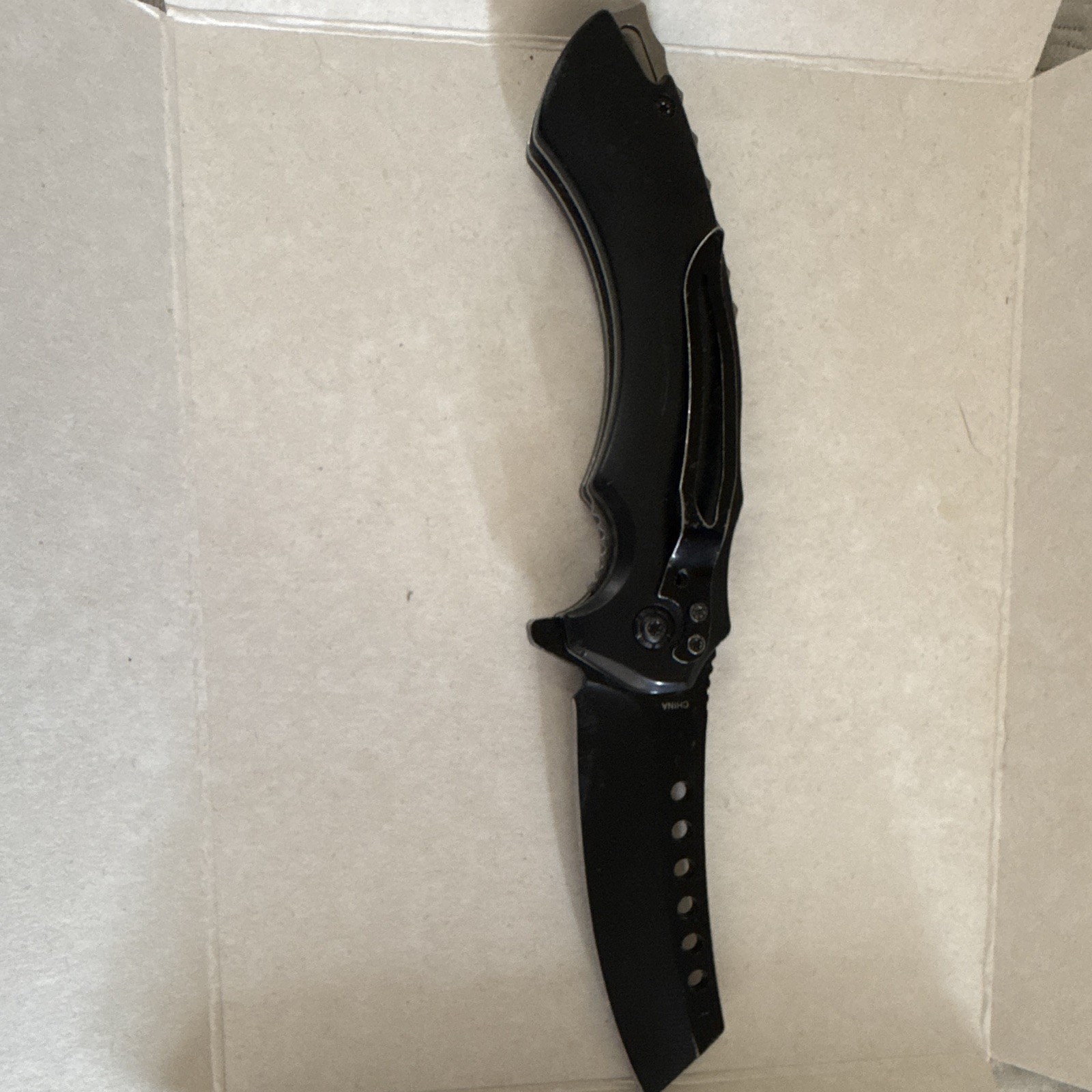 Dragon Graphic Handle Tanto Pocketknife, Manual Liner Lock 2.76-4in Blade