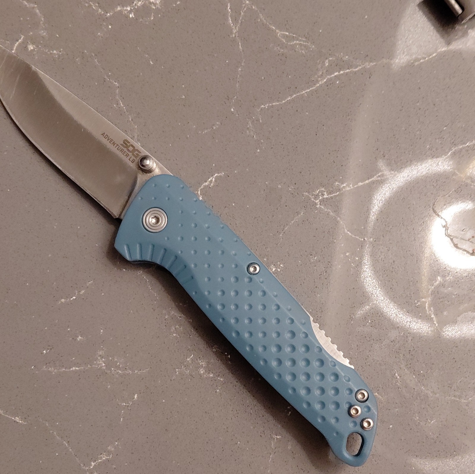 SOG Adventurer LB Folding Pocketknife 2.76-4in Drop Point Plain Lockback Blue