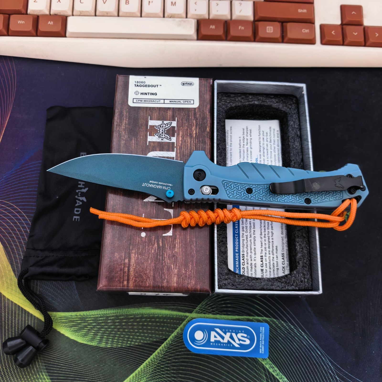 Benchmade Adira 18060 CPM-MagnaCut Depth Blue Grivory AXIS Fishing Knife