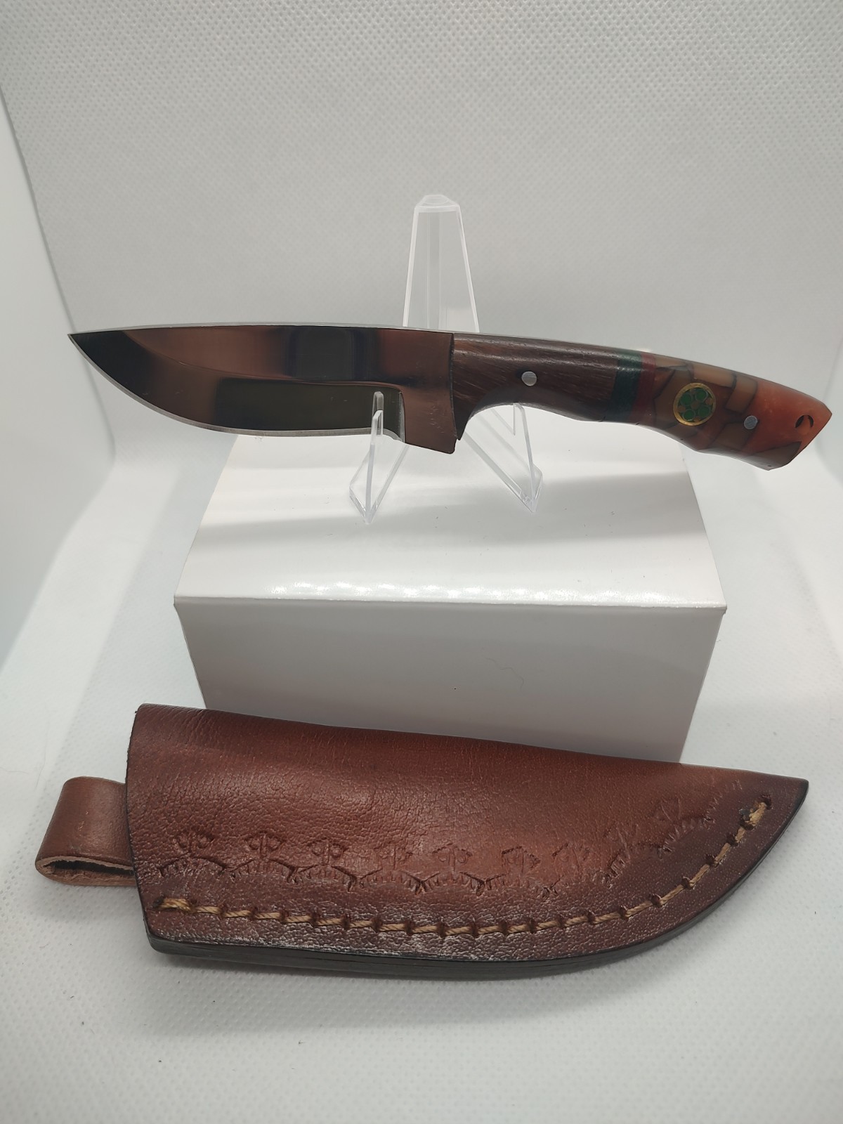 Steel Knife With Sheath…5.5 Inch Overall Length….2.75 Inch Blade