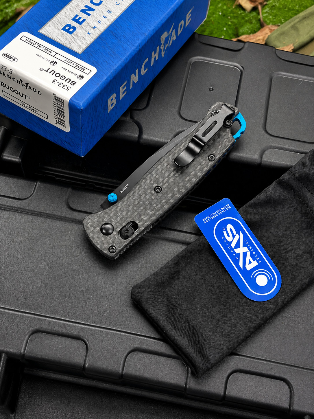 Benchmade Bugout 535-3 S90V Black Blade Carbon Fiber AXIS Lock Knife EDC