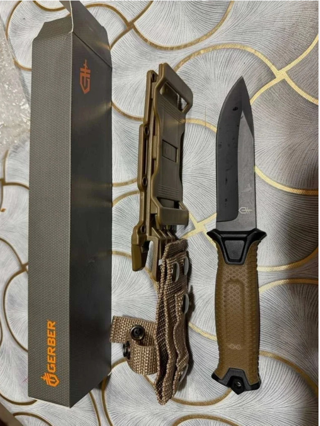 Gerber StrongArm Fixed Blade Knife Plain Edge – Coyote Brown