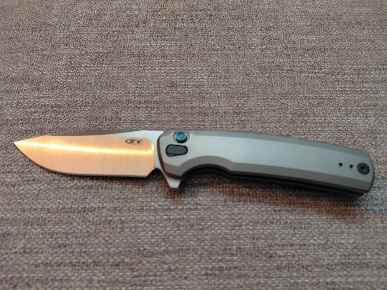 Zero Tolerance 0044 CPM S45VN Titanium Button Lock Manual Drop Point Knife