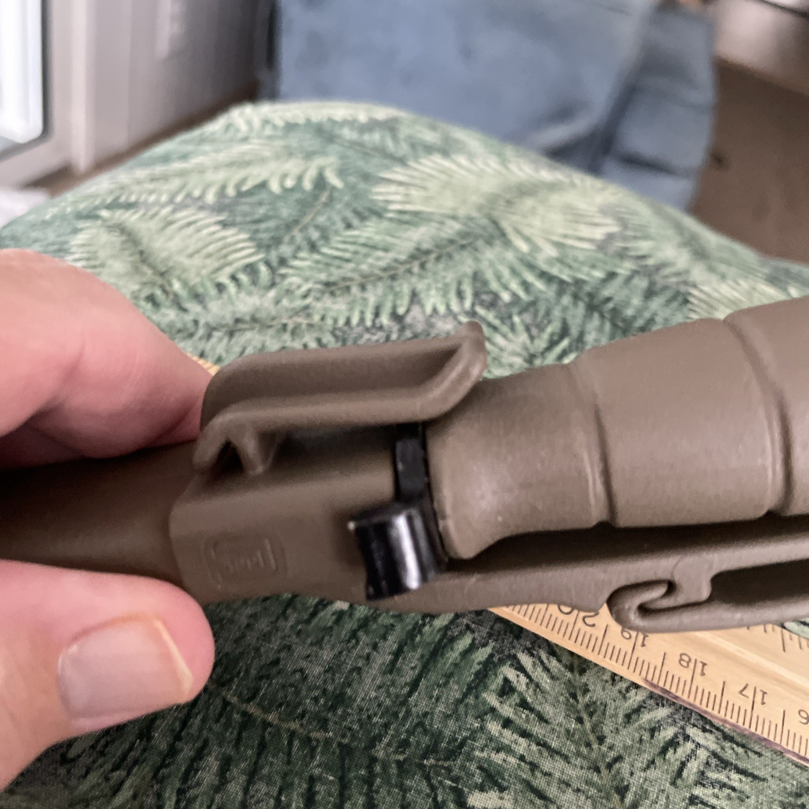 Glock 81 Austria bayonet fixed blade knife & sawback spine & Glock sheath