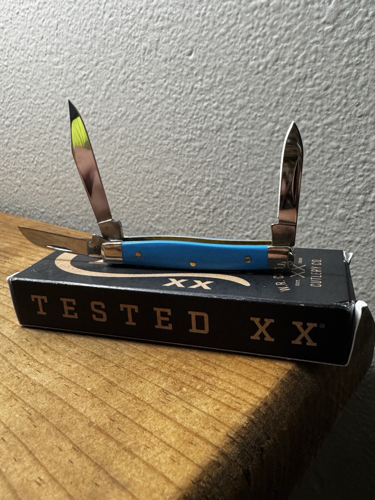 Case XX 68904 Small Stockman 3-Blade Blue Synthetic
