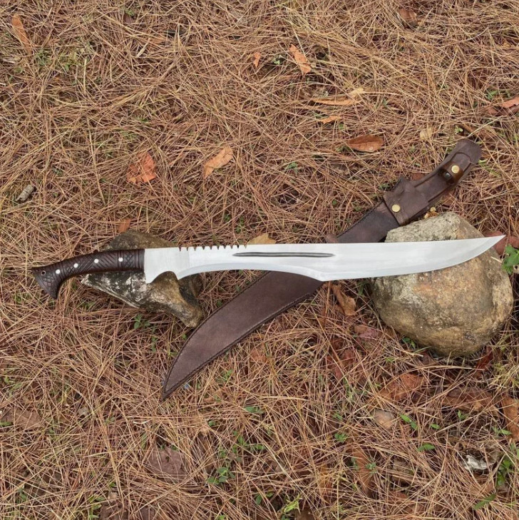 Custom Handmade Carbon Steel Blade Survival Machete Sword| Hunting Sword Camping