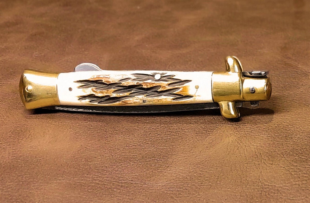Kissing Crane Burnt Bone Real Damascus Stiletto Manual Folding Pocket Knife