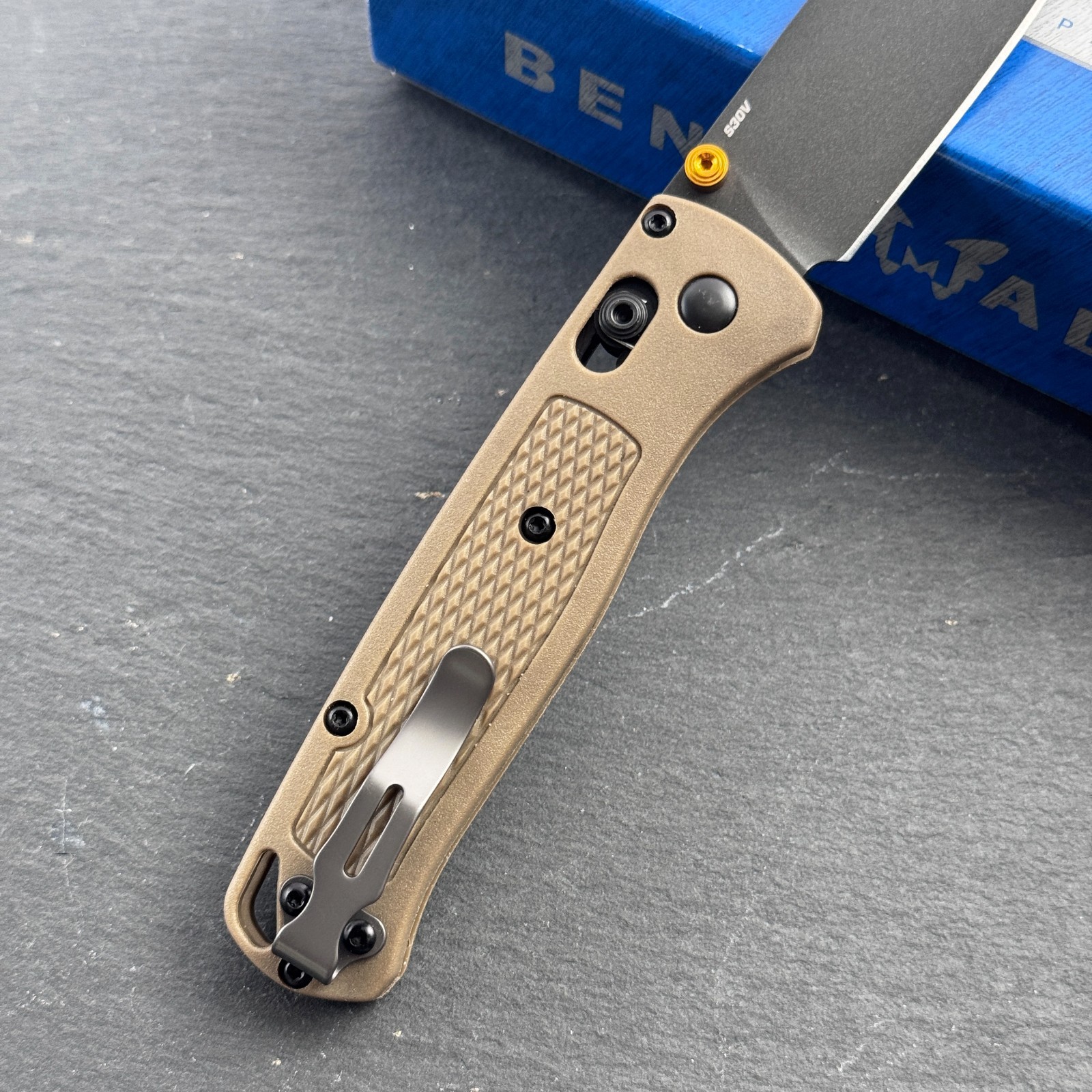 Benchmade Bugout 535GRY-1 Ranger Green Grivory Handle CPM-S30V Folding Knife