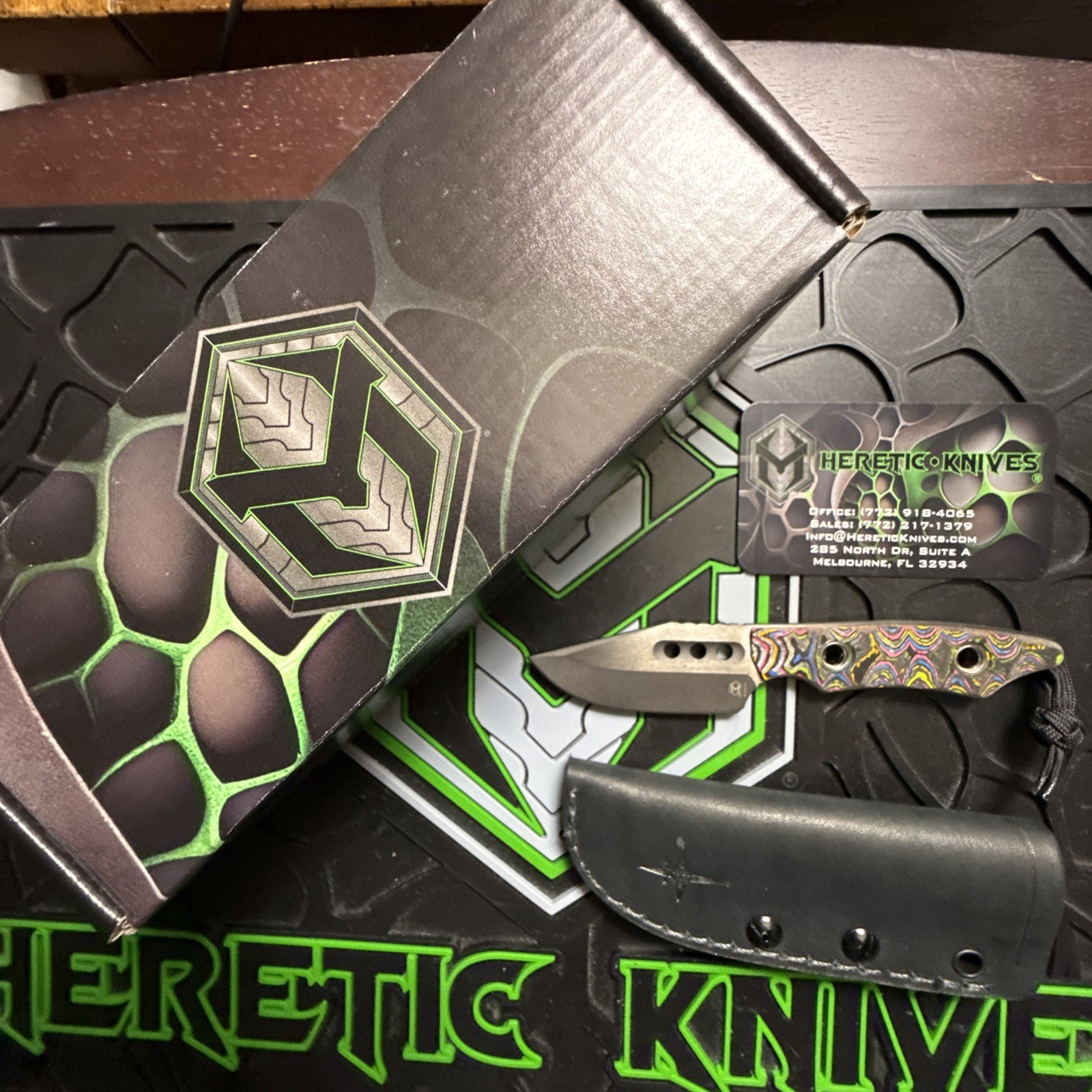 Heretic Kobold DLC 80’s Camo Carbon Exclusive