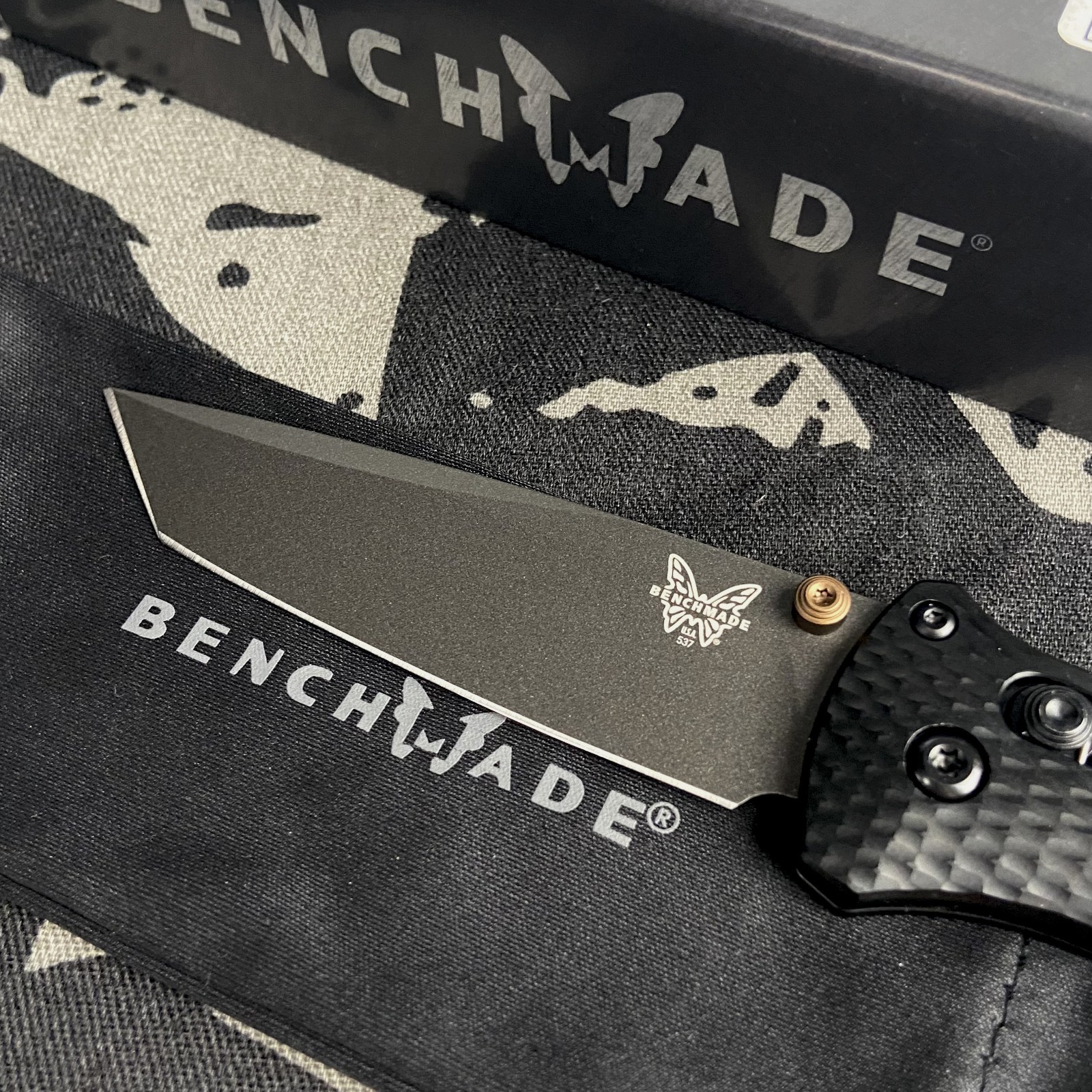 Benchmade 537GY-03 Bailout Crater Black CPM-M4 Aluminum Folding Knife