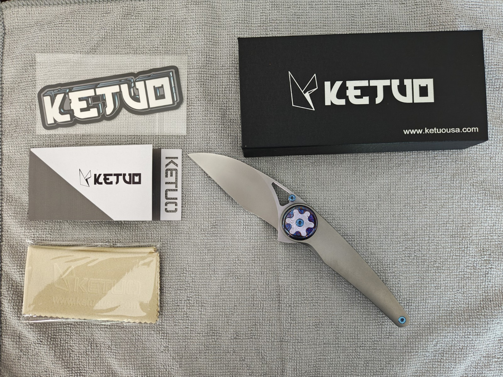 Ketuo Happy Hour M390 Titanium Pocket Knife with Mokuti Inlay