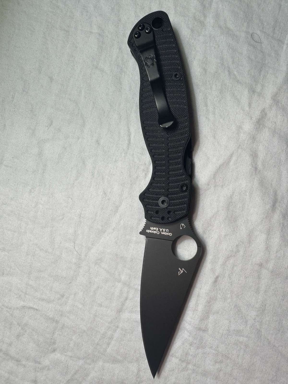 Spyderco ParaMilitary 2 Salt Black G10 MagnaCut Plain Edge Knife
