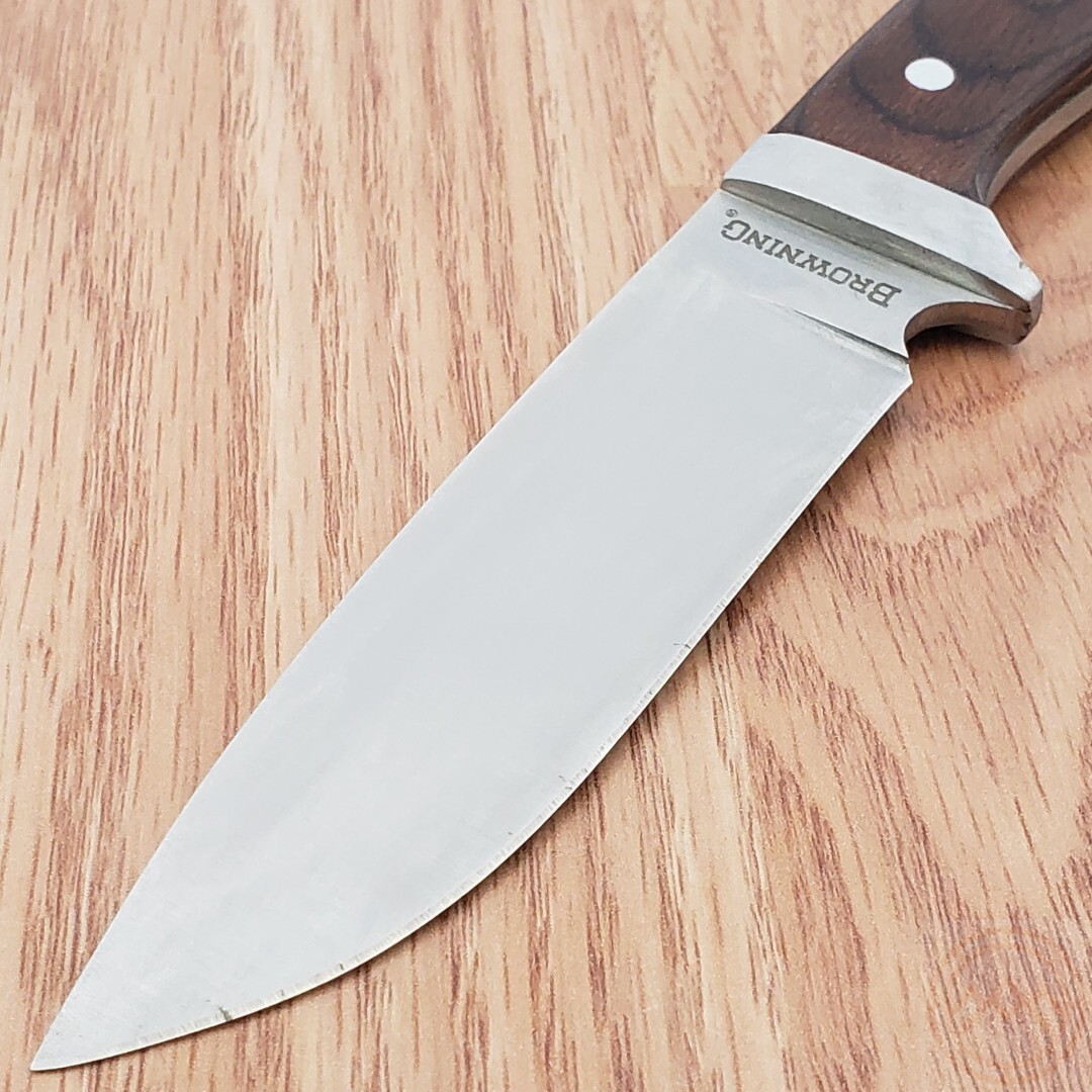 Browning Skinner Fixed Knife 4″ Stainless Steel Full Tang Balde Wood Handle