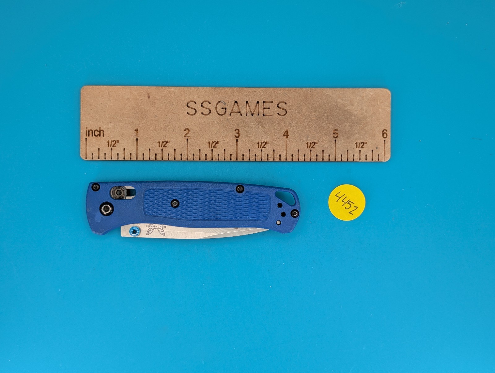 Benchmade Griptilian 535 Blue Handles 3.45″ S30V Satin Tanto Drop Point AXIS