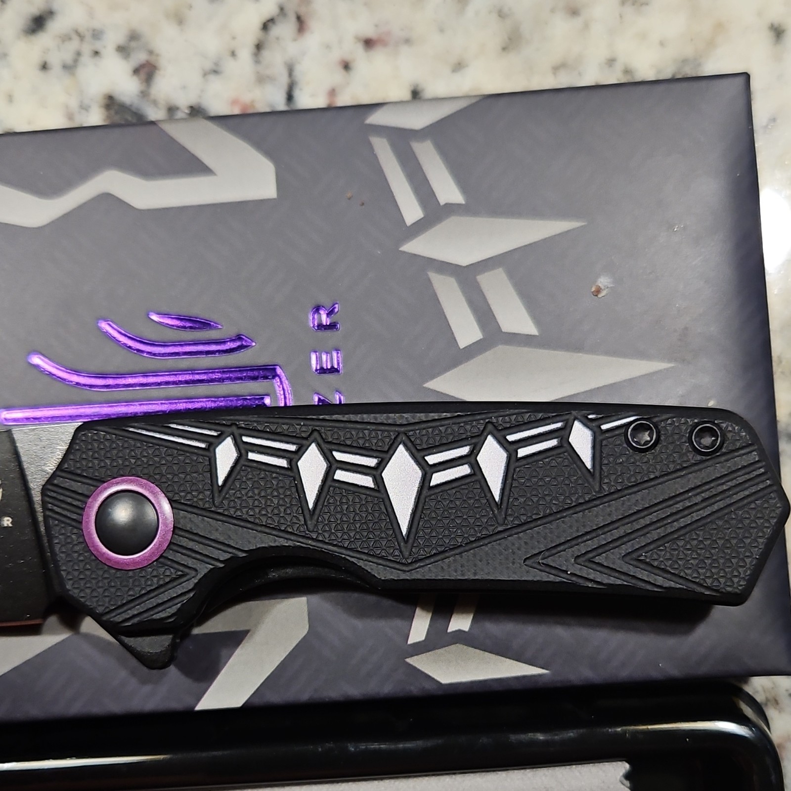 Kizer Lieb Black Panther Nitro-V Drop Point Plain Edge G10 Liner Lock