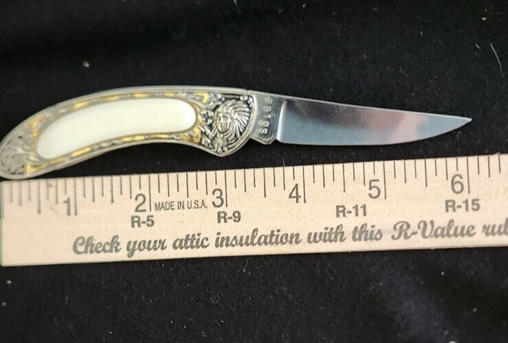 AMERICAN FRONTIER COLLECTOR’S KNIFE