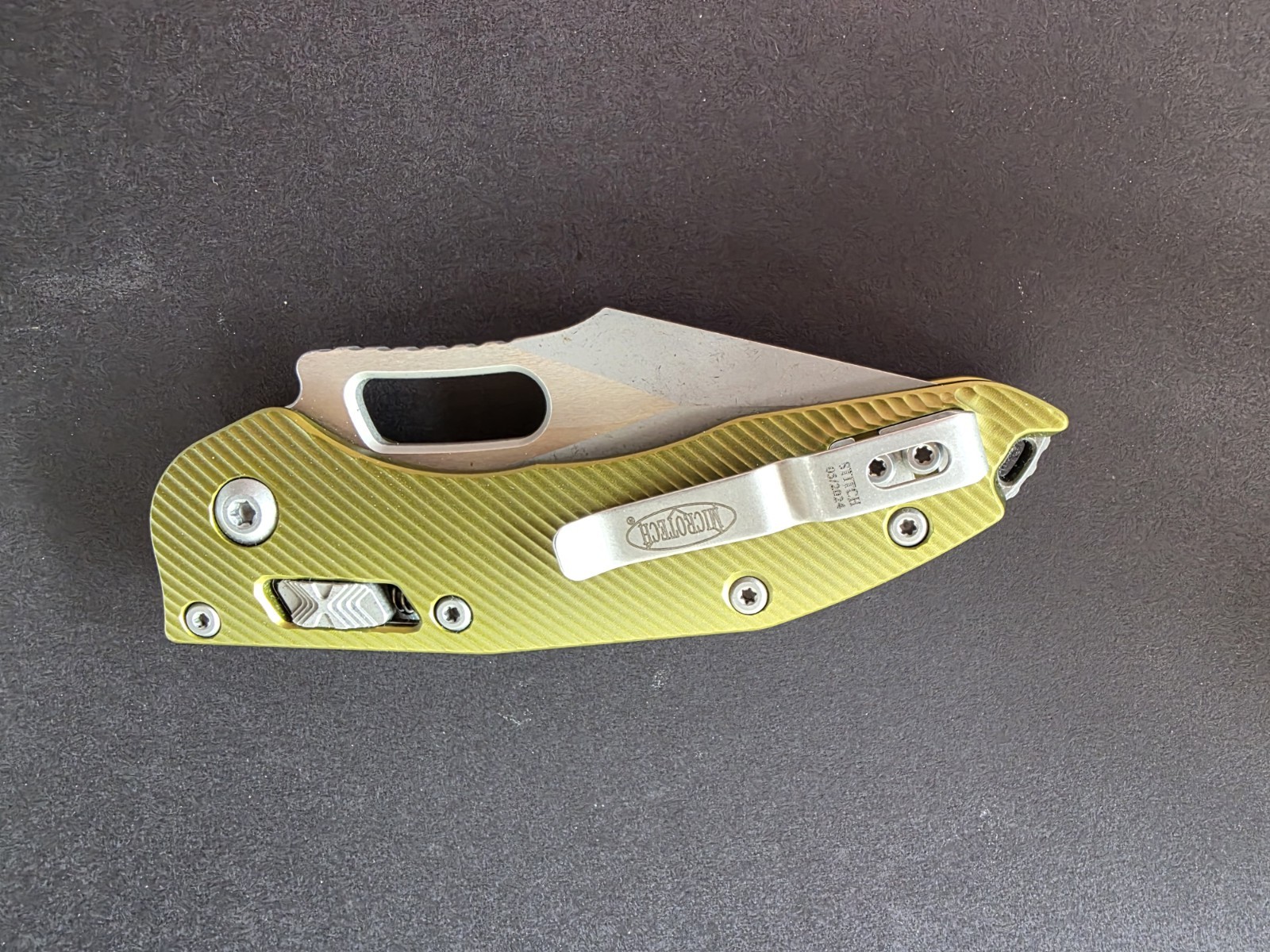 Microtech RAM Lok Stitch-Fluted OD Green Aluminum-APOCALYPTIC M390MK Blade
