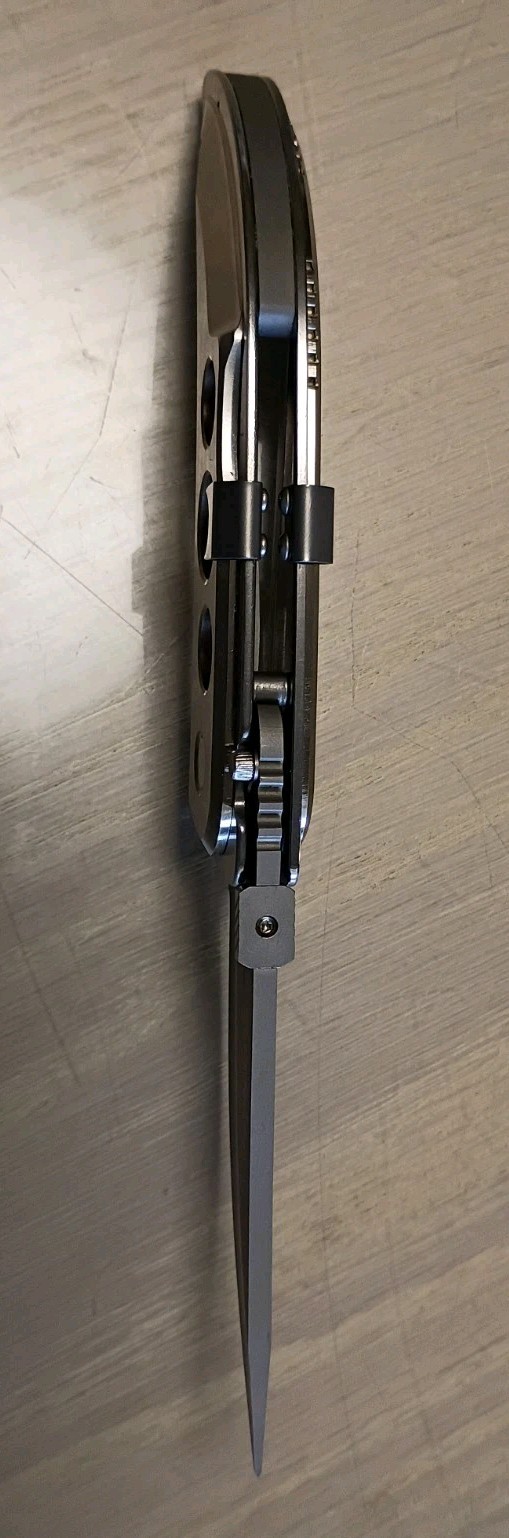 CRKT Serengeti folding knife with two detachable blades 6674 Mike Franklin