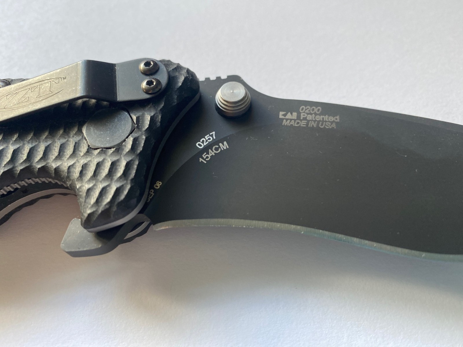 Zero Tolerance ZT 0200 Military Folder New Complete W/ Original Box